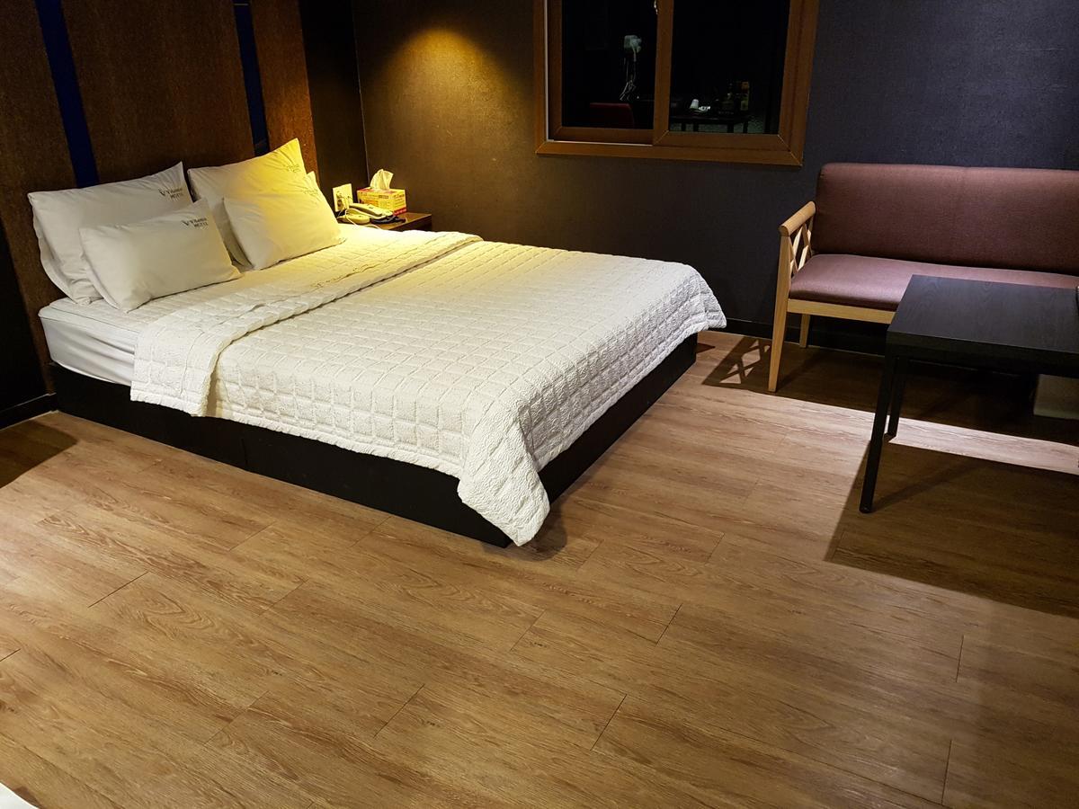 Vitamin Hotel Busan Extérieur photo