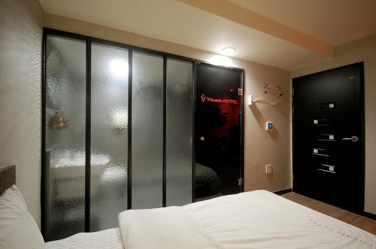 Vitamin Hotel Busan Extérieur photo